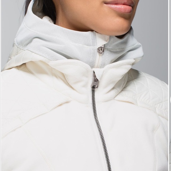 Lululemon Fleecy Keen Jacket II in Ghost 4 RARE Unicorn 🦄 - Picture 3 of 16
